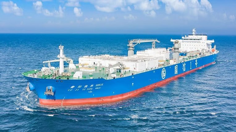 Guoxin 1 №2−1 вблизи Guoxin 1 №2−1 вблизи
