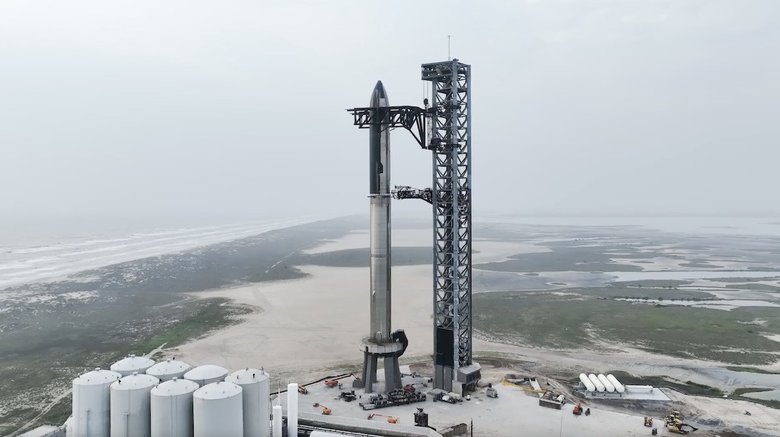 Так выглядит ракета Super Heavy с кораблем Starship. Фото: SpaceX