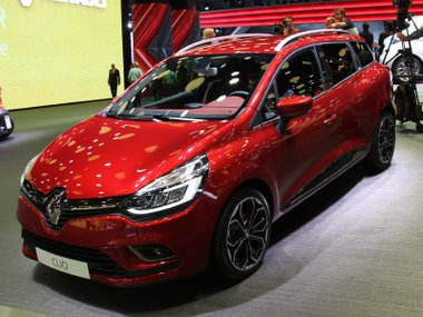slide image for gallery: 23056 | Renault Clio