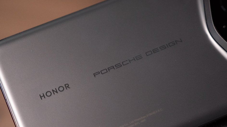 Honor Magiс6 RSR Porsche Design