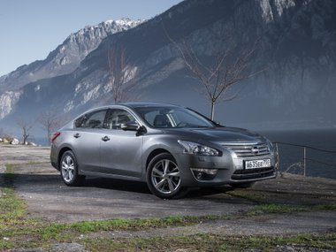 Nissan Teana