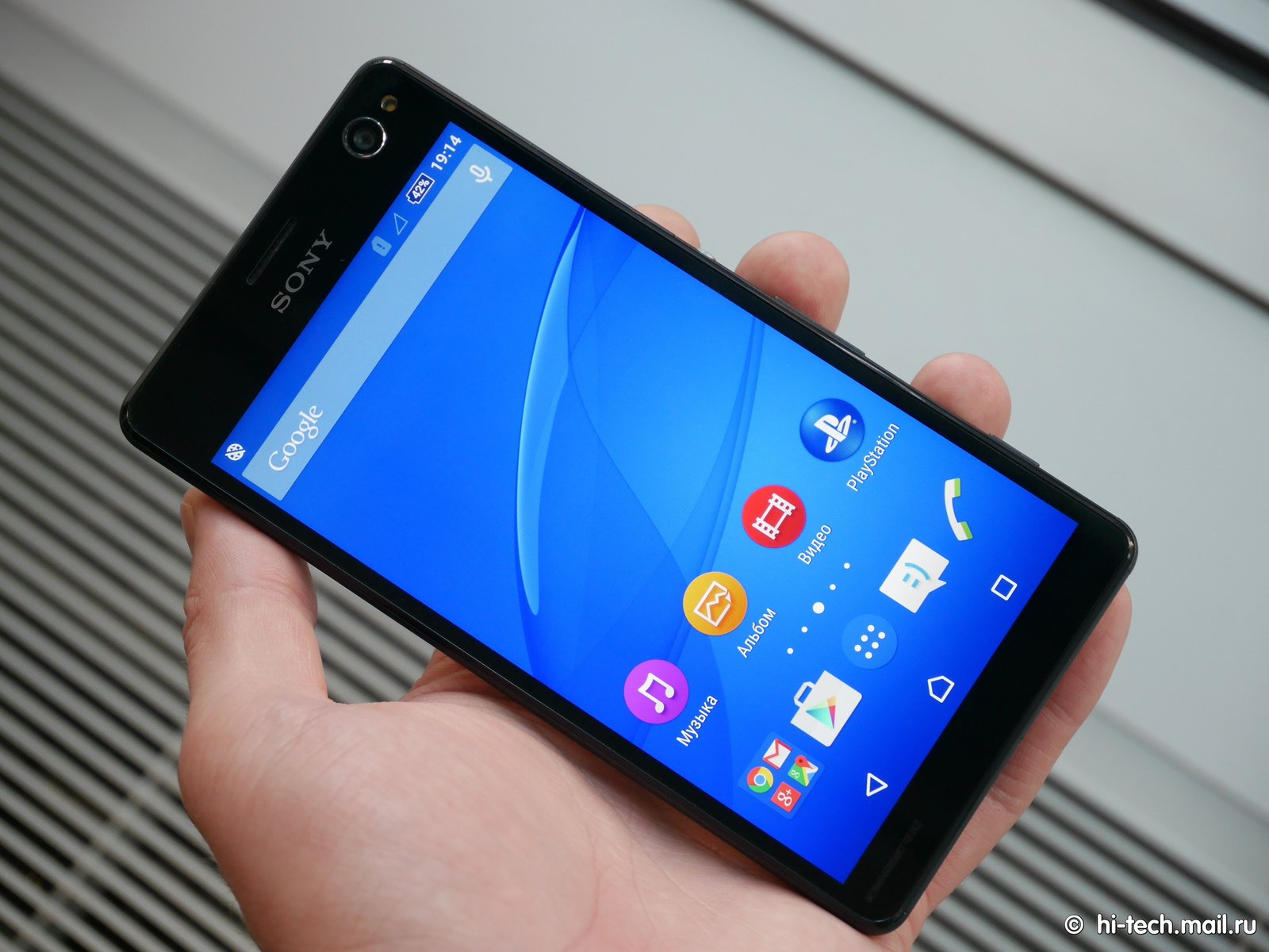 Анонс Sony Xperia C4: смартфон для селфи - Hi-Tech Mail.ru