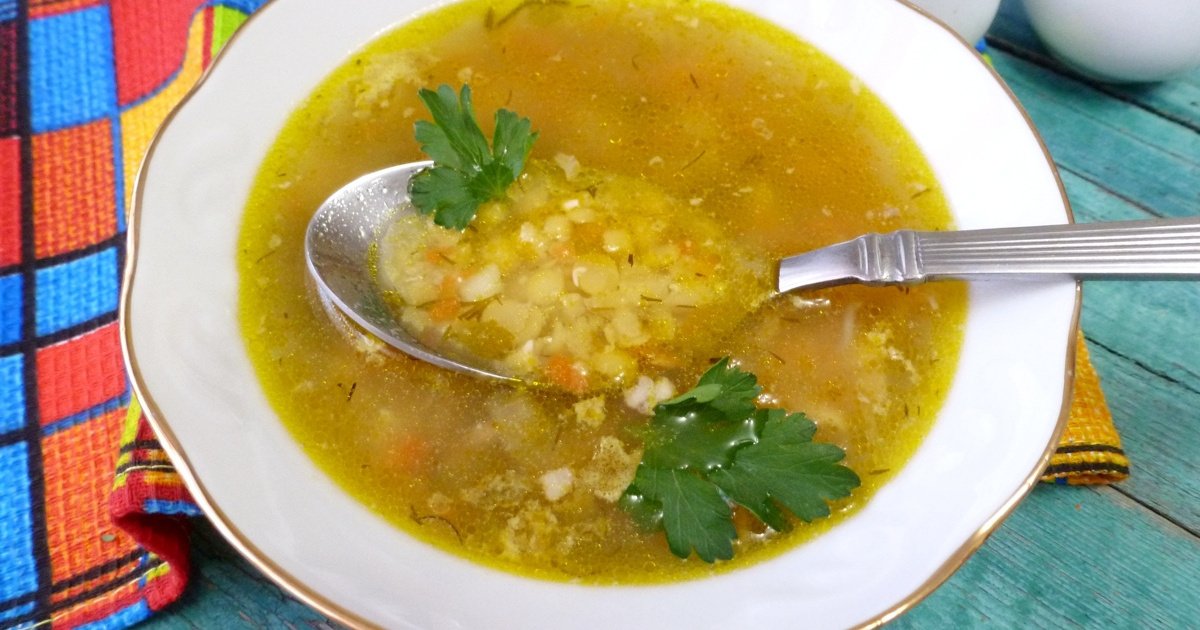 Гороховый суп ребенку 1. Суп гороховый Грин Брим. Горох для супа. Суп картофельный с горохом. Гороховый суп классический.