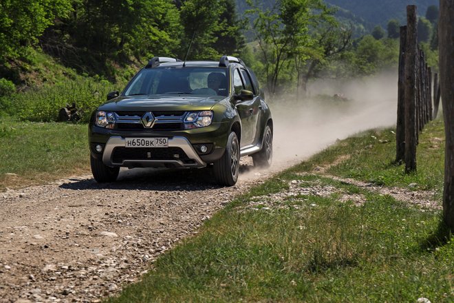 Renault Duster I-рестайлинг 2015 Кроссовер