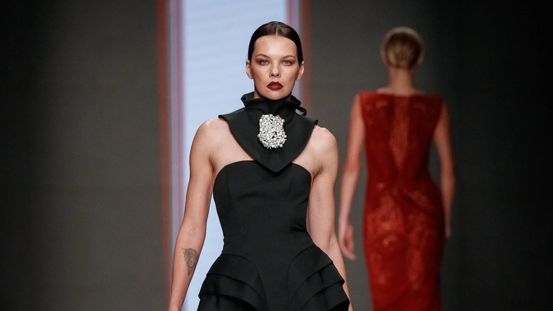 Anro by alena cojocaru (источник фото: moscowfashion.ru) Anro by alena cojocaru (источник фото: moscowfashion.ru)