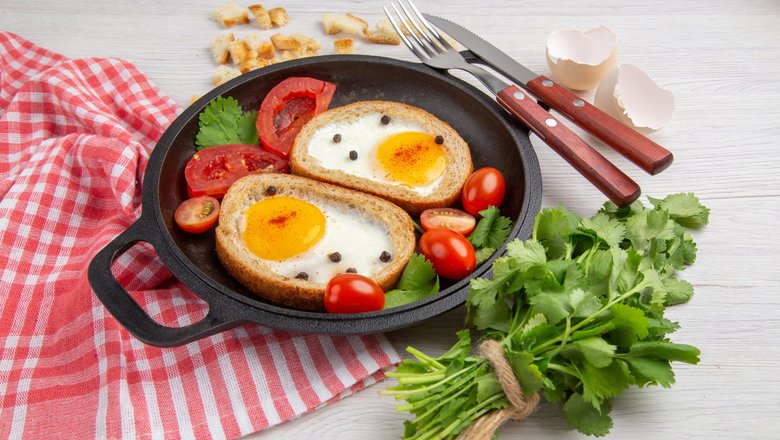 Завтрак из яиц: 15 лучших рецептов от «Едим Дома»