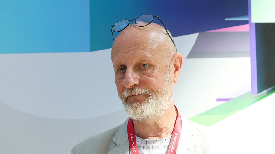 Дмитрий Пучков