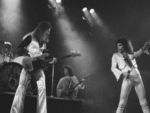 Кадр из Queen: Live in Bohemia