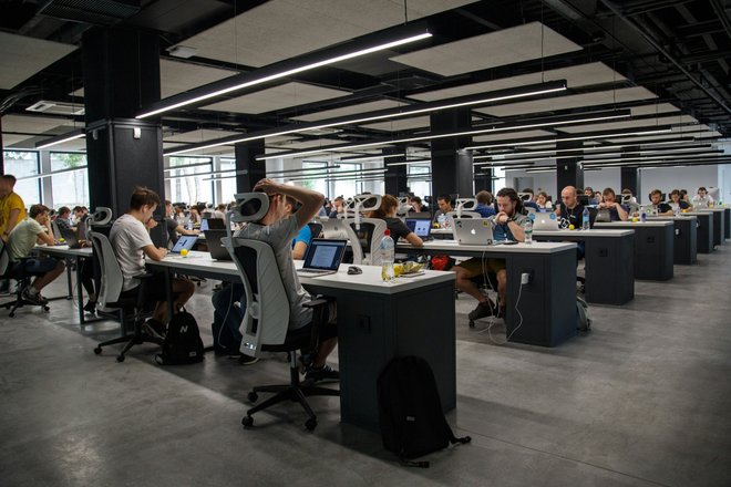 Офис опенспейс Офис опенспейс