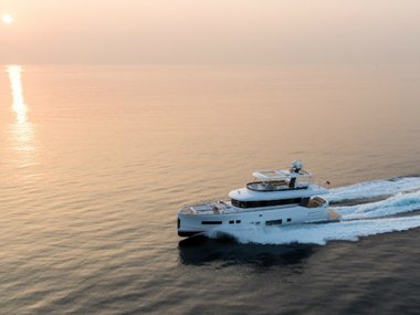 slide image for gallery: 24268 | Sirena 64