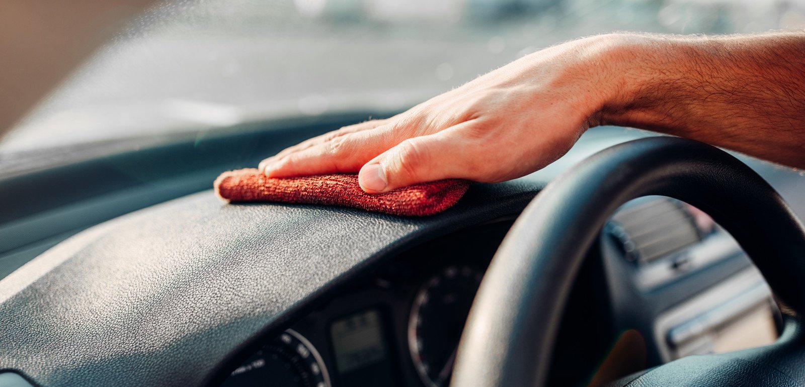 Как очистить ковролин в машине