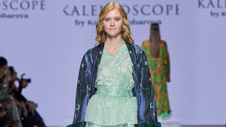 Maison Kaleidoscope by Katya Kombarova (источник фото: moscowfashion.ru) Maison Kaleidoscope by Katya Kombarova (источник фото: moscowfashion.ru)