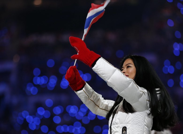 В январе 2014 года Ванесса принимала участие в Олимпийских играх 2014 года в Сочи. Скрипачка, которая с 4 лет катается на горных лыжах, представляла сборную Таиланда (родина ее отца) в гигантском слаломе
