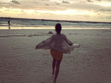 Slide image for gallery: 6073 | Пробежаться по пляжу — наслаждение! Фото © instagram.com/nyusha_nyusha