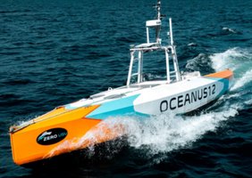 Стандартная версия судна Oceanus12 в открытом море