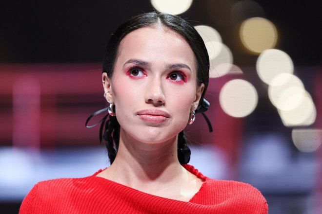 Алина Загитова Алина Загитова