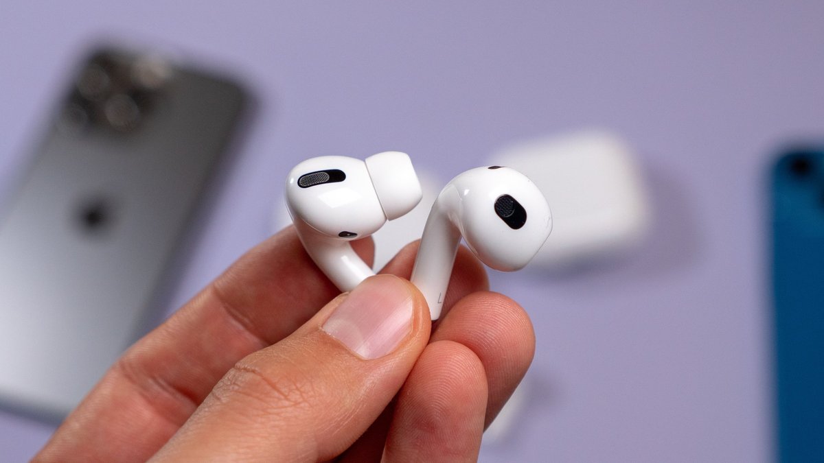 Какие AirPods купить в 2023 году | AirPods, AirPods Pro, AirPods Max -  Hi-Tech Mail.ru