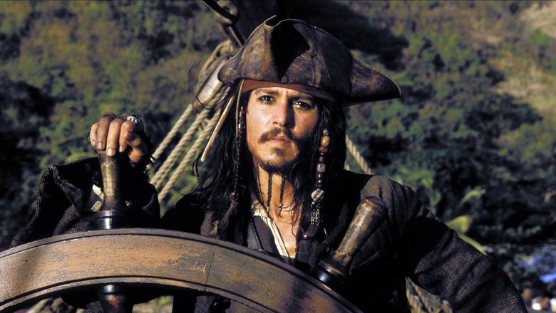 Джонни Депп в фильме «Пираты Карибского моря: Проклятие Черной жемчужины»