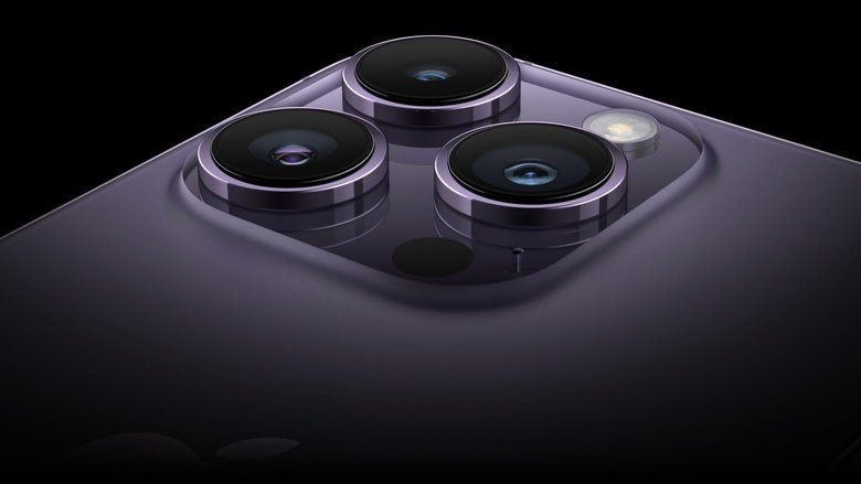 Тройная камера iPhone 14 Pro. Фото: Apple