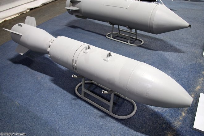 Российская противобункерная бомба БетАБ-500 Российская противобункерная бомба БетАБ-500