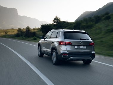 slide image for gallery: 28328 | Volkswagen Taos