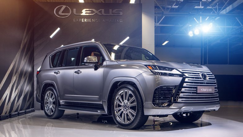 Lexus LX 600