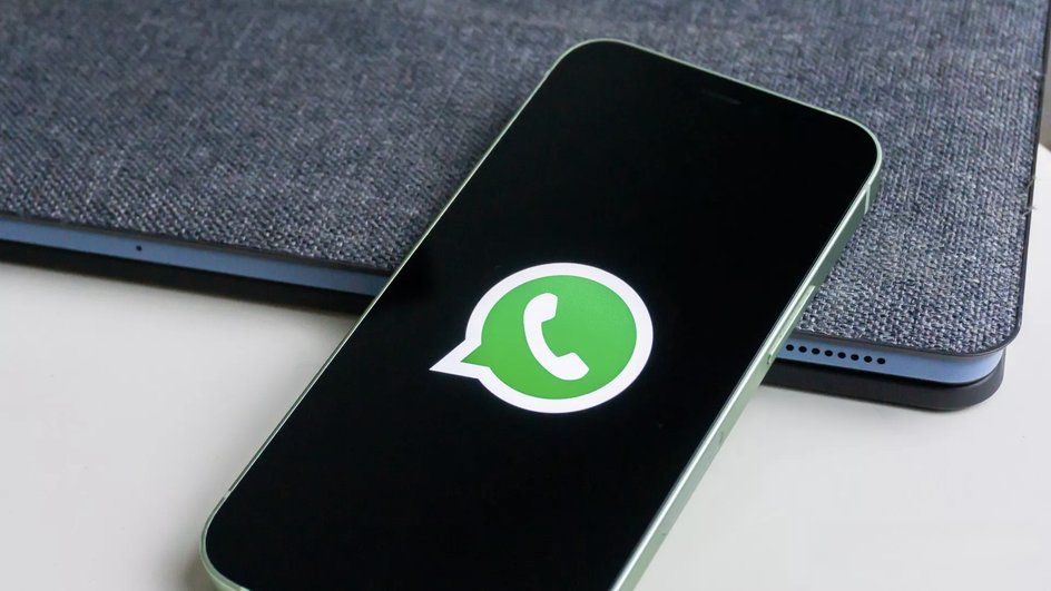 WhatsApp WhatsApp