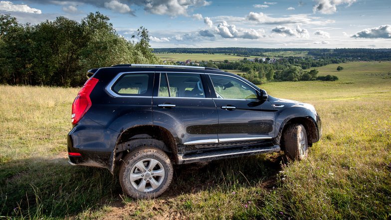 slide image for gallery: 18161 | Kia и Haval offroad