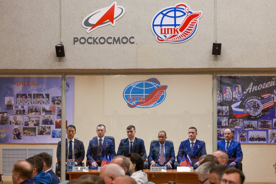 космонавты и астронавты в ЦПК космонавты и астронавты в ЦПК