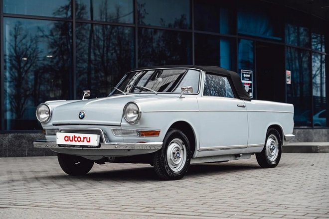 В Москве появился в продаже кабриолет BMW с 700-кубовым мотором В Москве появился в продаже кабриолет BMW с 700-кубовым мотором