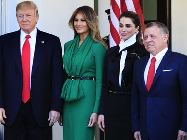 Slide image for gallery: 6915 | Дональд Трамп и его супруга Мелания Трамп вместе с королем и королевой Иордании