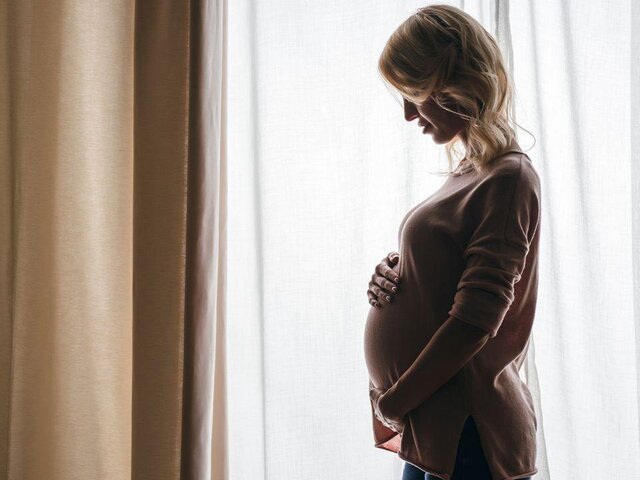 Ребенок чувствует ритм шагов мамы, еще находясь в ее утробе Ребенок чувствует ритм шагов мамы, еще находясь в ее утробе