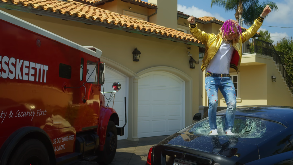 Кадр из клипа Lil Pump ESSKEETIT Кадр из клипа Lil Pump ESSKEETIT