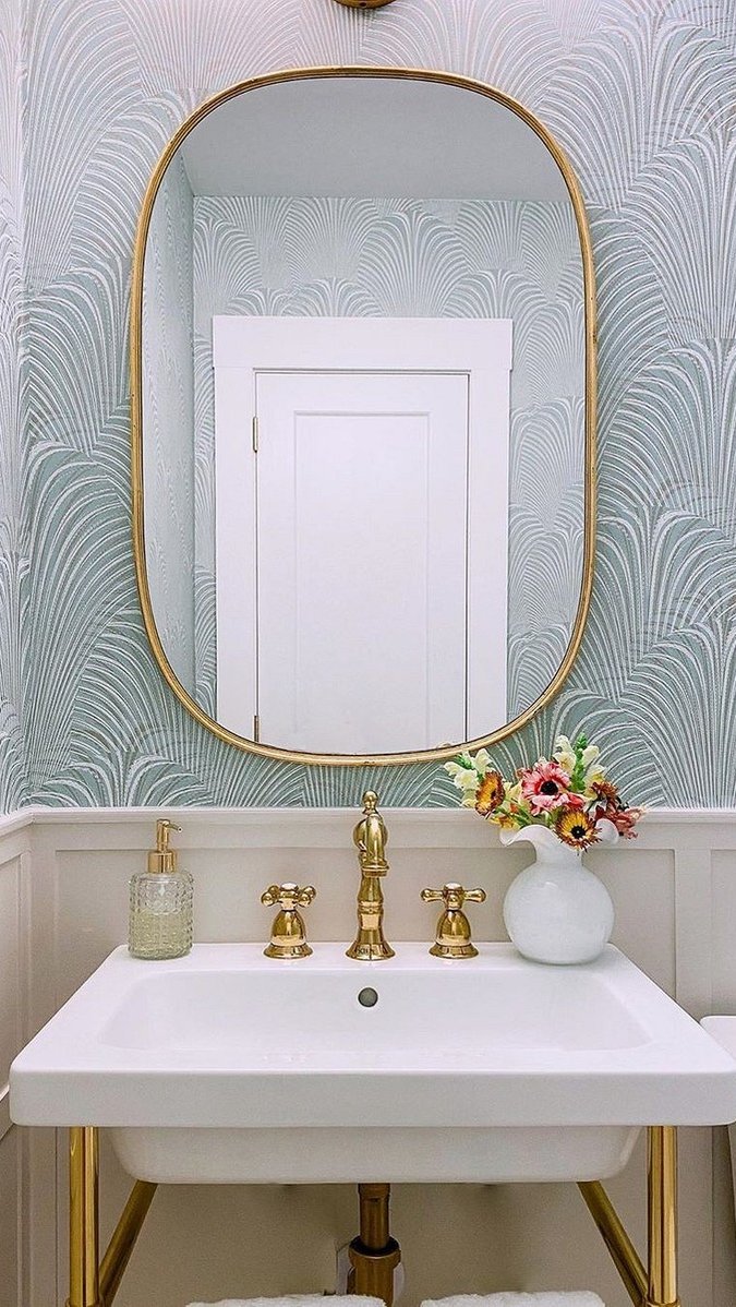 6 бюджетных идей для оформления ванной комнаты, которые сделают интерьер визуально дороже