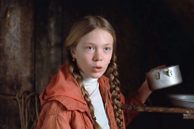 Лада Шурыгина (Сизоненко) в фильме «Любовь и голуби» Лада Шурыгина (Сизоненко) в фильме «Любовь и голуби»