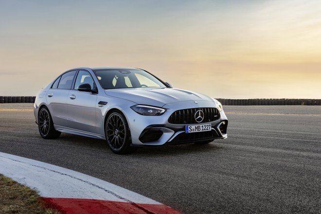 Mercedes-AMG C63 S E Performance Mercedes-AMG C63 S E Performance
