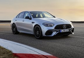 Mercedes-AMG C63 S E Performance