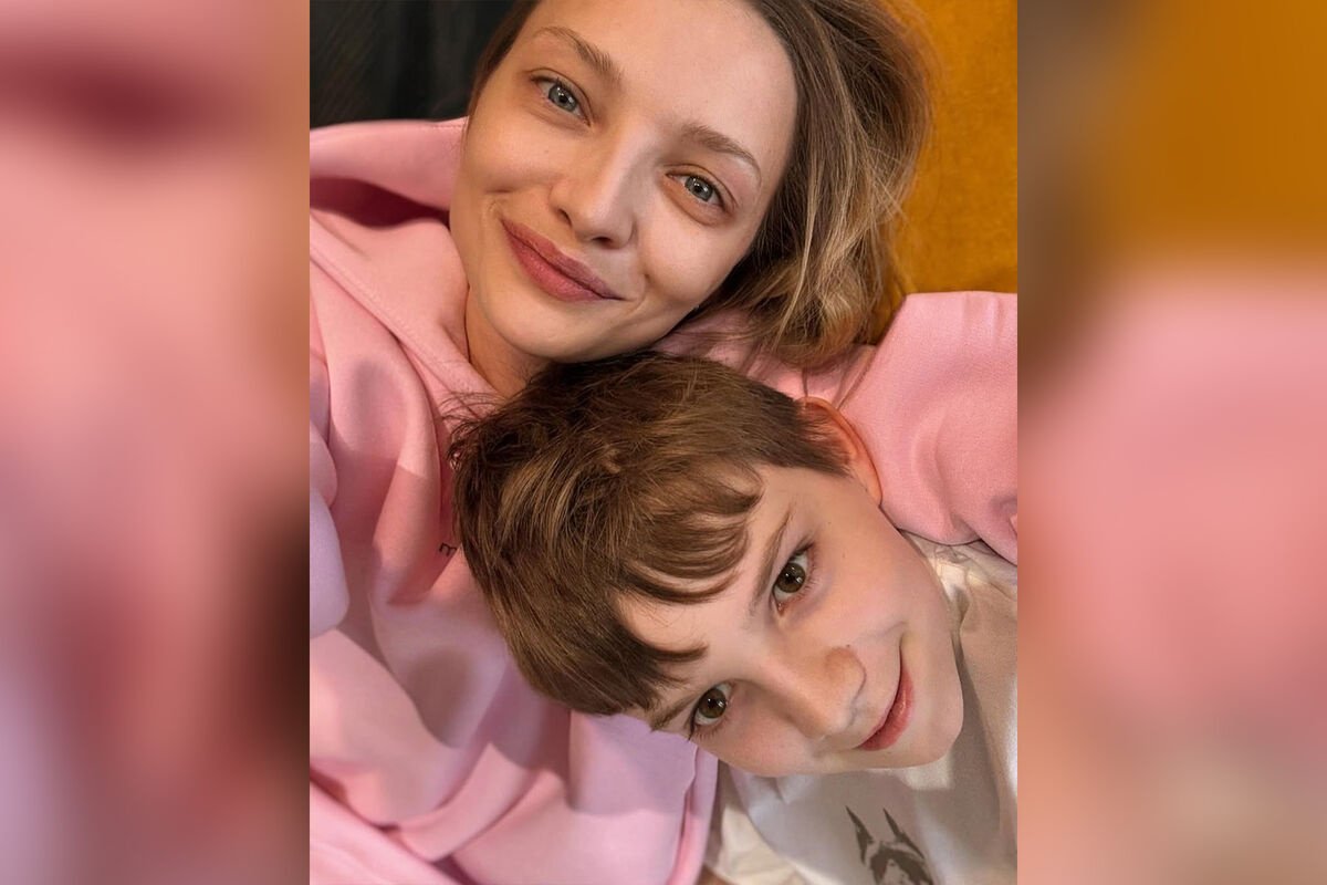 Актриса Вилкова показала сына от звезды «Не родись красивой»: "Самый крутой мужик" Актриса Вилкова показала сына от звезды «Не родись красивой»: "Самый крутой мужик"