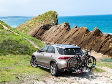 slide image for gallery: 23744 | Mercedes-Benz GLE