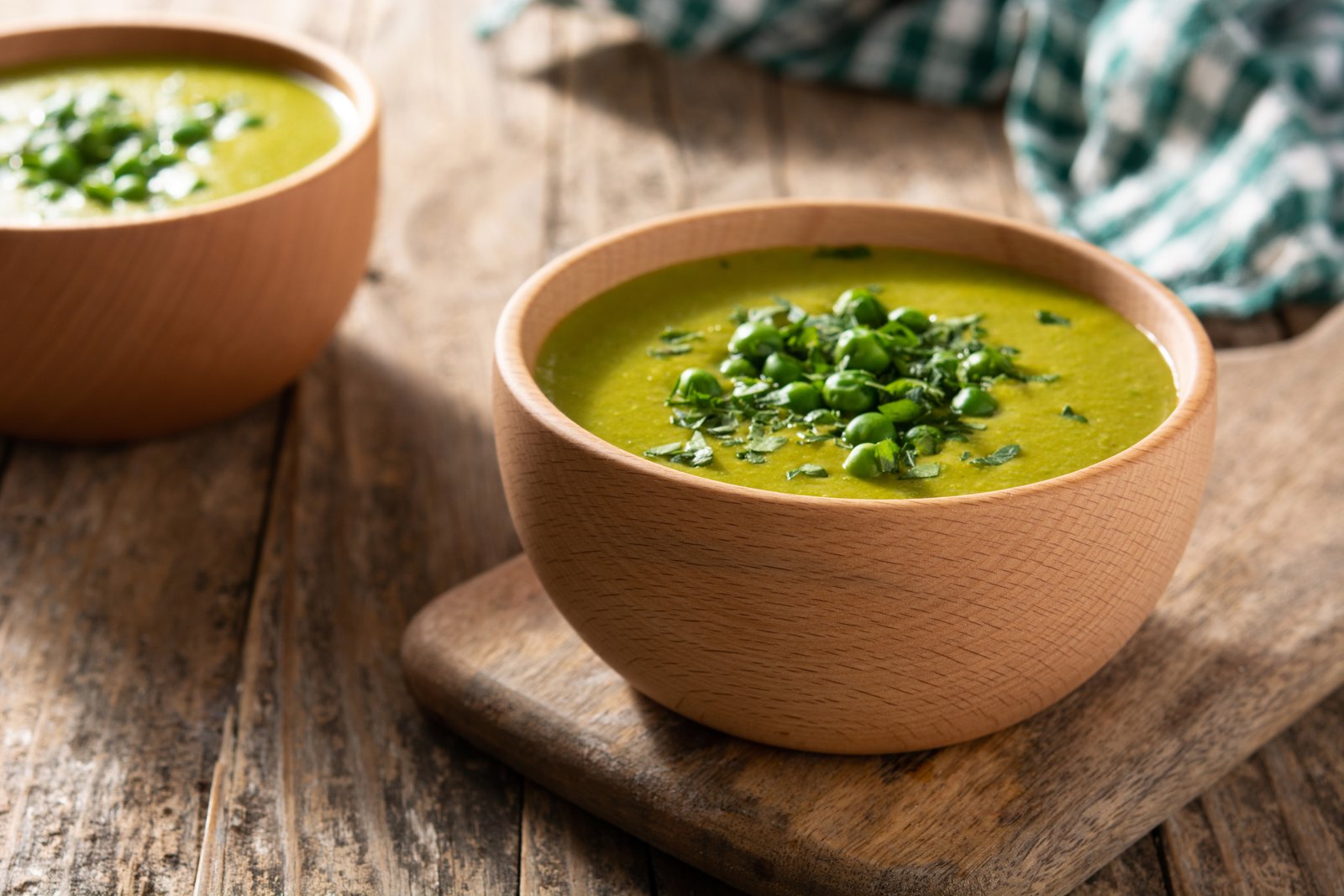 Легкий, вкусный и полезный — нежный суп-пюре из зеленого горошка