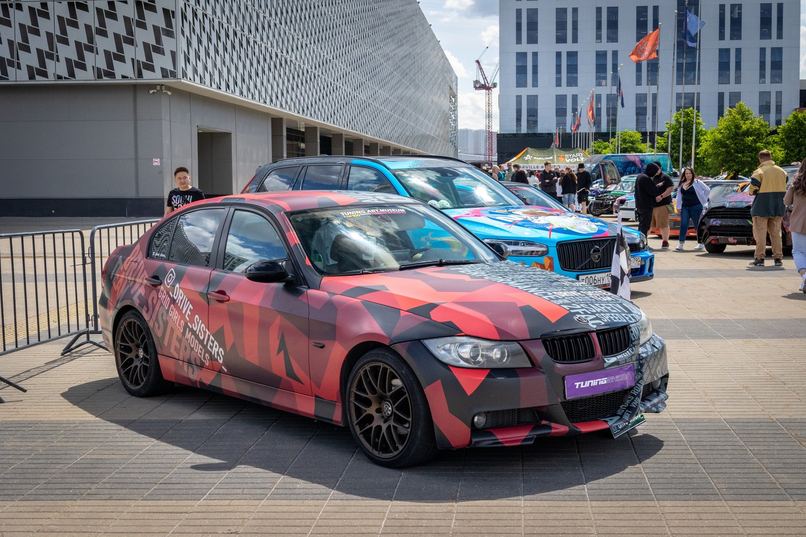 Tuning Show 2023: самые необычные автомобили выставки