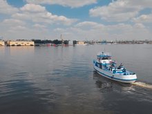 Кадр из Москва. Южный порт