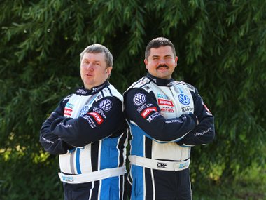 slide image for gallery: 17067 | Шрамы в памяти, или Второй подряд подиум в Volkswagen Polo Cup. Награждение