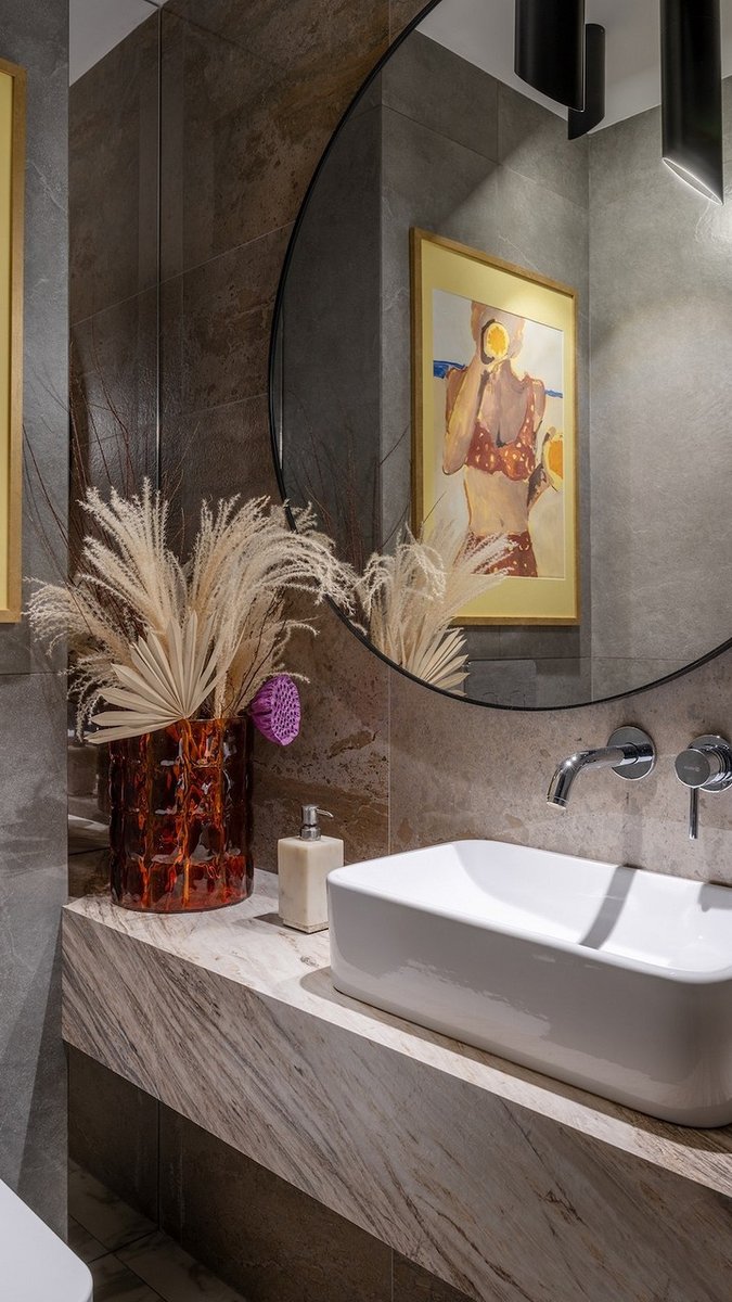 Как дизайнеры делают для себя: 5 ванных комнат из квартир профи