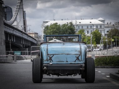 slide image for gallery: 26135 | Hot Rod 06