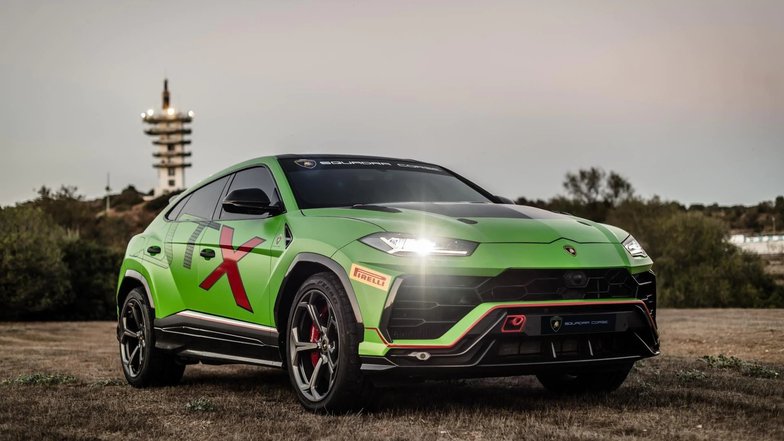 slide image for gallery: 25441 | Urus