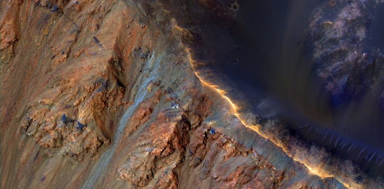 Вид на кратер Крупац на Марсе. Фото: NASA