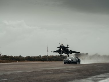 топ гир бугатти вейрон максимальная скорость. Смотреть фото топ гир бугатти вейрон максимальная скорость. Смотреть картинку топ гир бугатти вейрон максимальная скорость. Картинка про топ гир бугатти вейрон максимальная скорость. Фото топ гир бугатти вейрон максимальная скорость