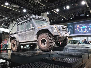 slide image for gallery: 17961 | Bond cars: Jaguar C-X75, Range Rover Sport SVR, Land Rover Defender