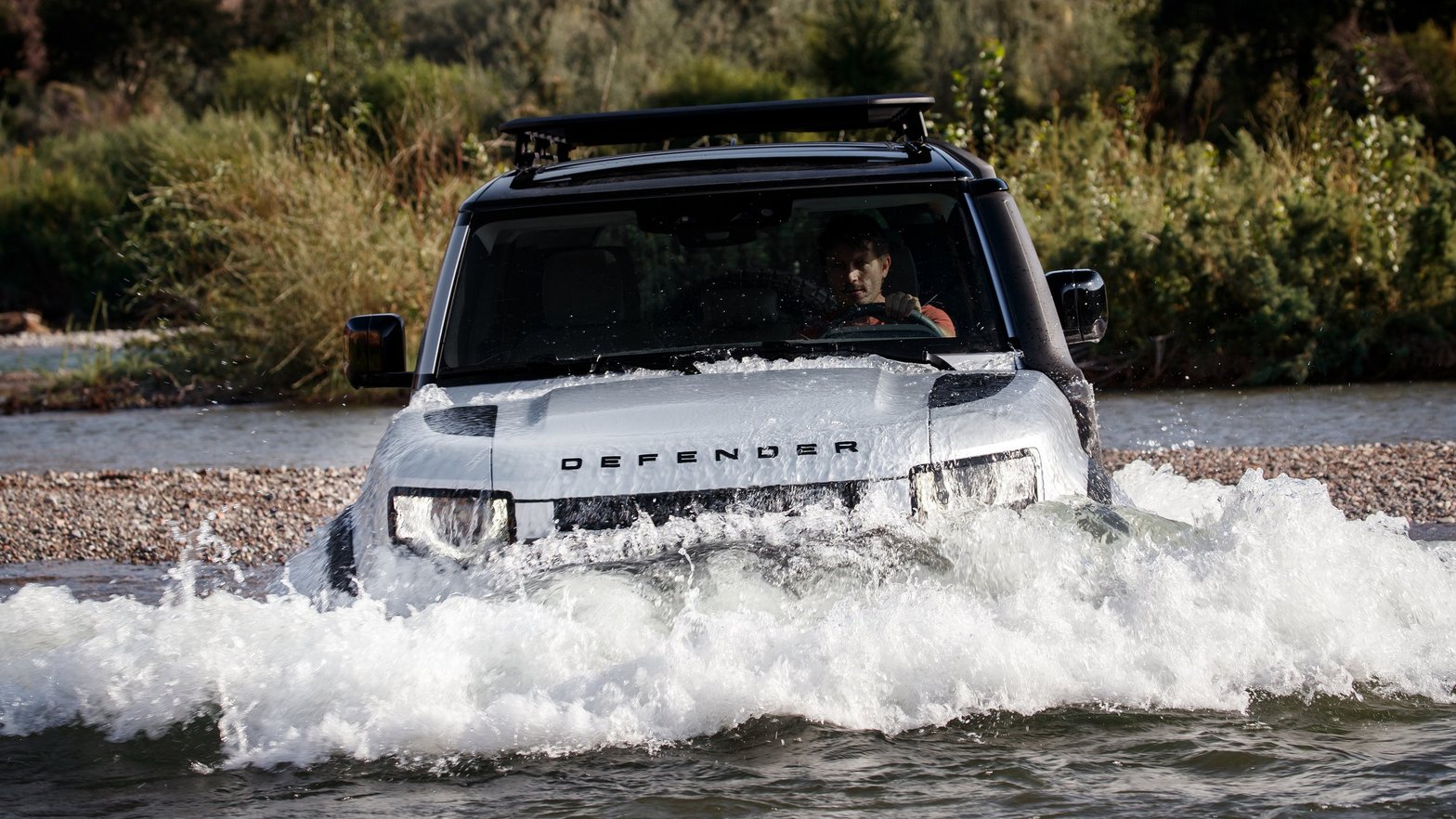 slide image for gallery: 25264 | Новый Land Rover Defender